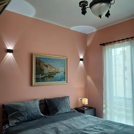 Apartment Frederik Qerret *