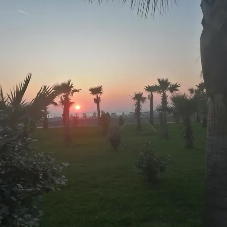 Frederik Qerret Apartamento Golem (Tirana)