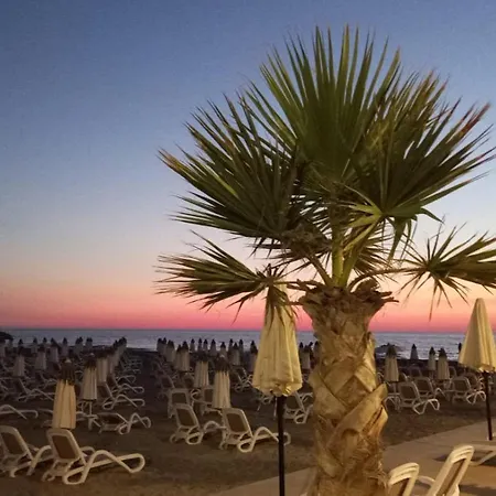 Frederik Qerret Golem (Tirana)